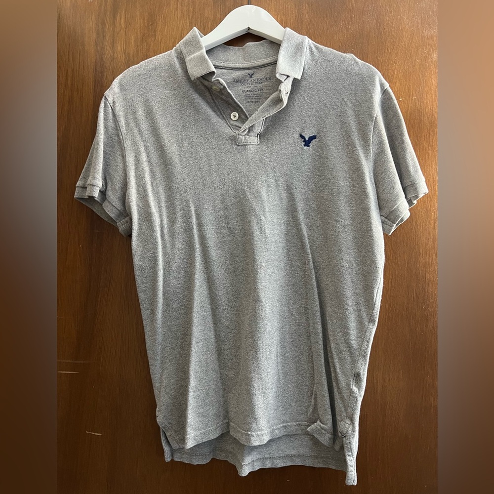 American Eagle Men’s Gray Classic Fit Polo - Small